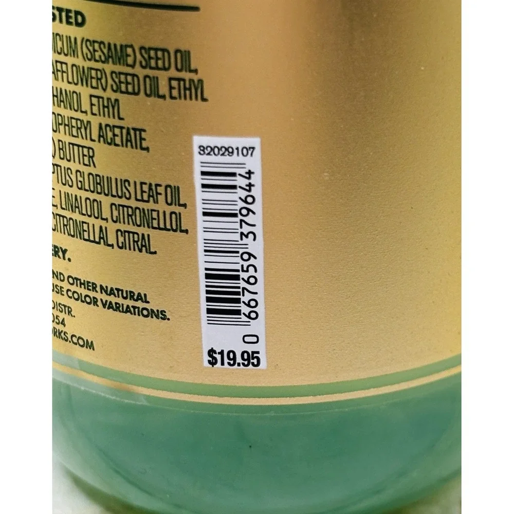 Bath & Body Works bath body